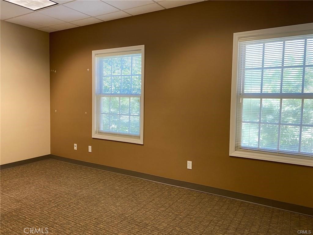 80 Independence Circle 200 Property Photo 14