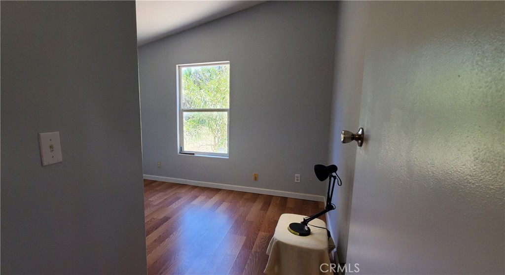 16080 Oakridge Property Photo 26