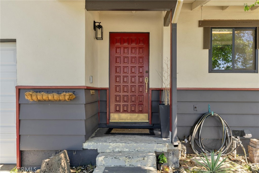 480 Redwood Way Property Photo 7