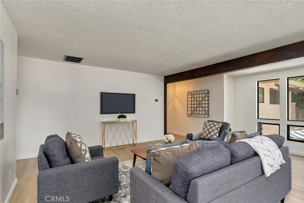 480 Redwood Way Property Photo 12