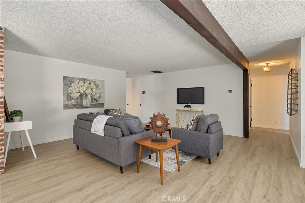 480 Redwood Way Property Photo 13