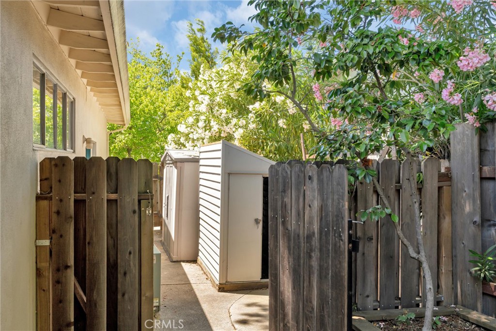 480 Redwood Way Property Photo 38