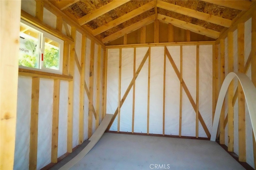 643 5th Street Property Photo 23