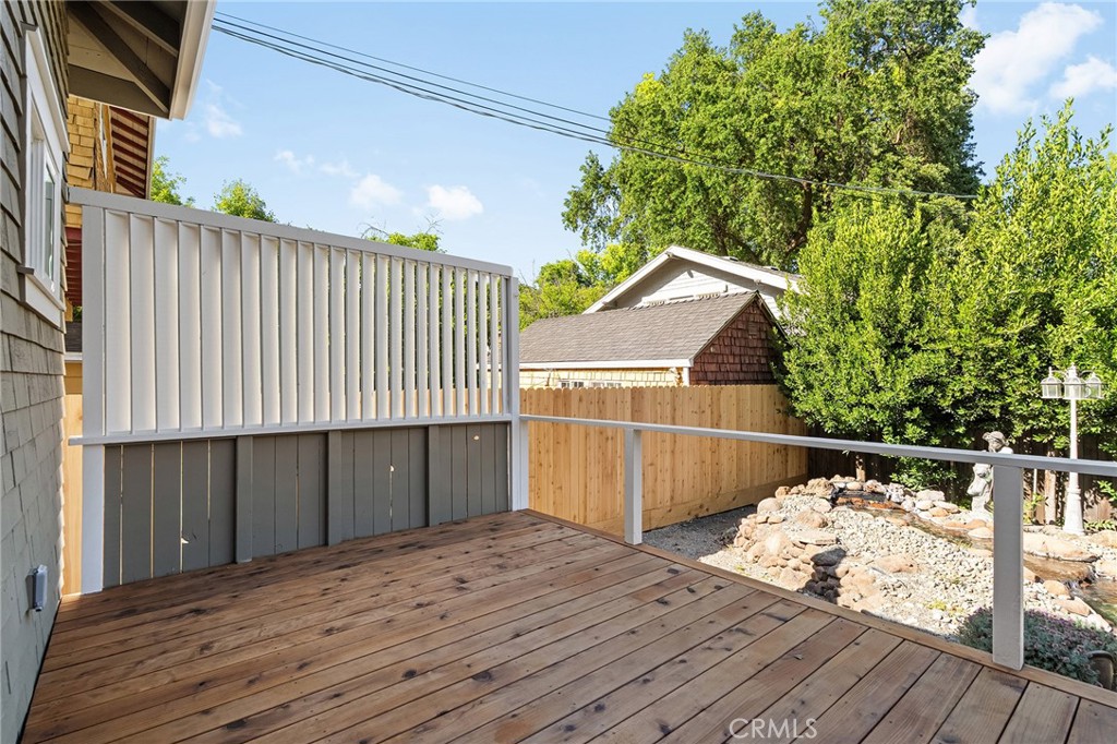 934 Esplanade Property Photo 40
