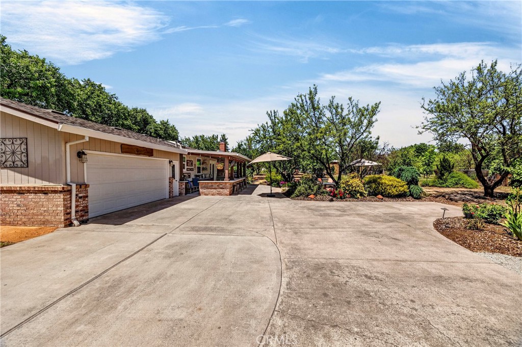 9488 Cummings Property Photo 48