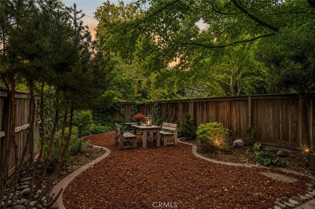 1253 Woodland Avenue Property Photo 37