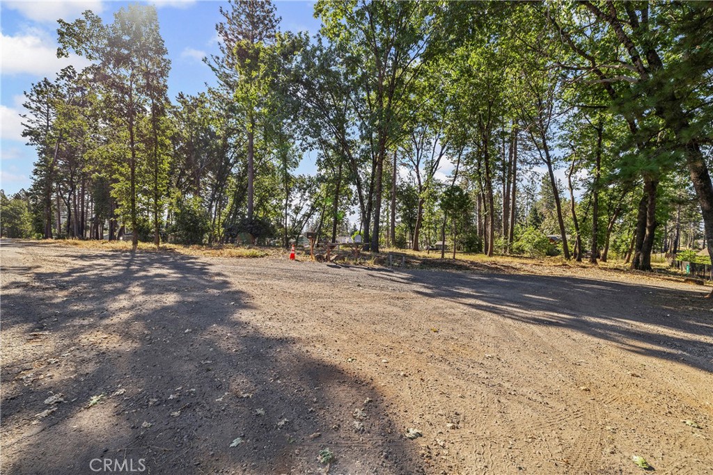 1664 Meadowbrook Lane Property Photo 8