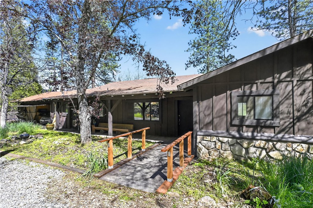 15640 Quartz Valley Dr. Drive Property Photo 1