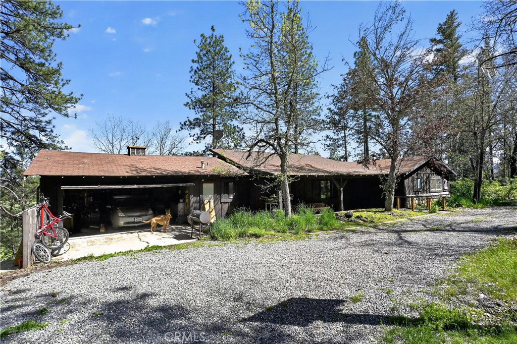 15640 Quartz Valley Dr. Drive Property Photo 3