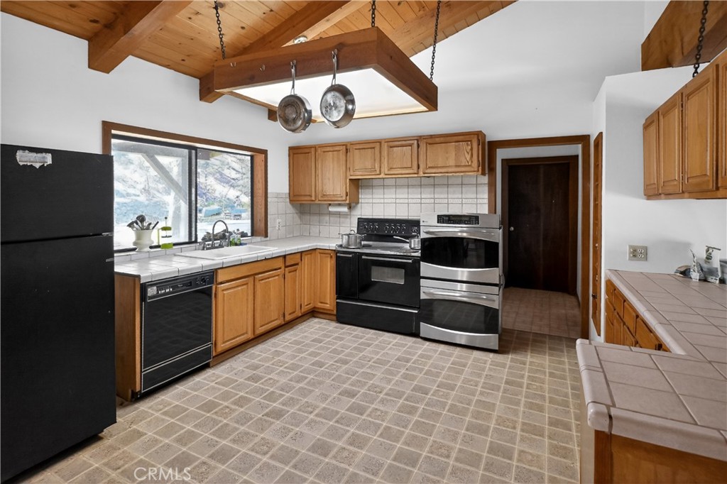 15640 Quartz Valley Dr. Drive Property Photo 11