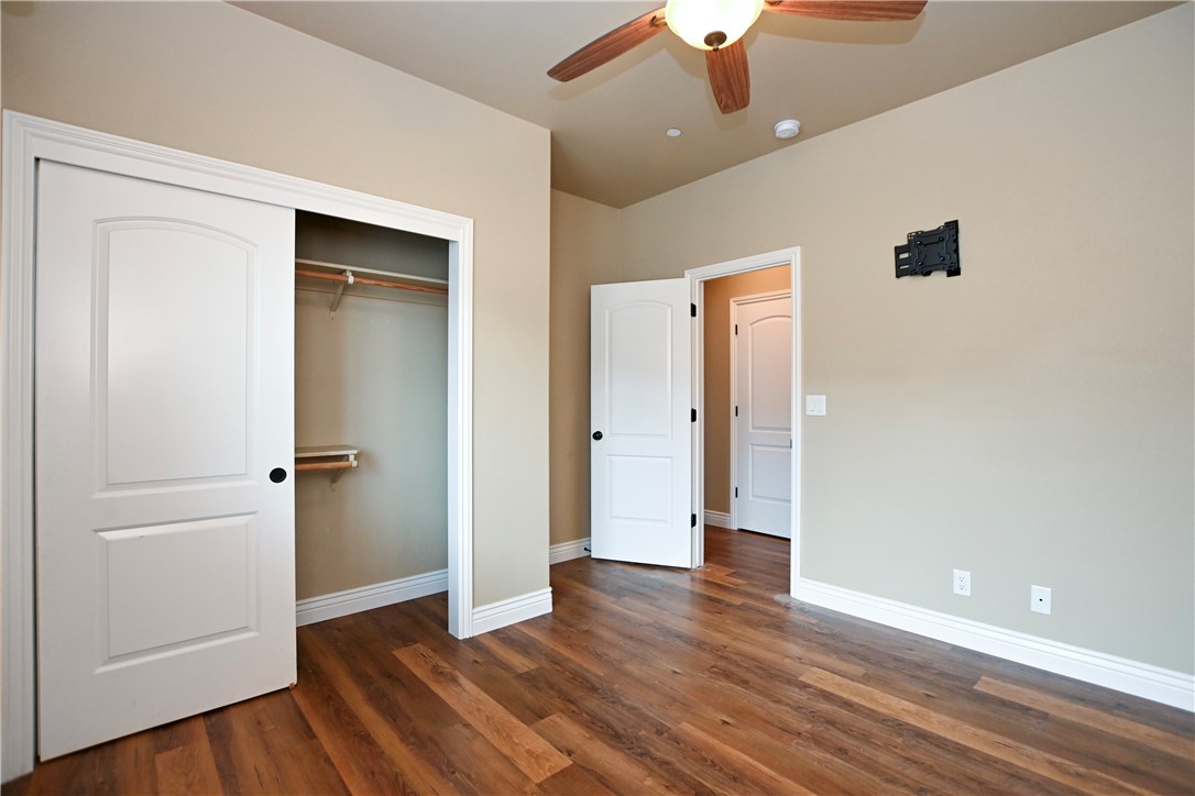 1654 Desert Spring Property Photo 11