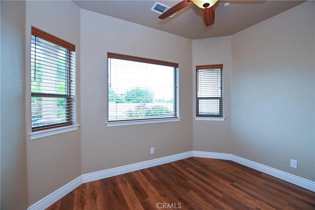 1654 Desert Spring Property Photo 16