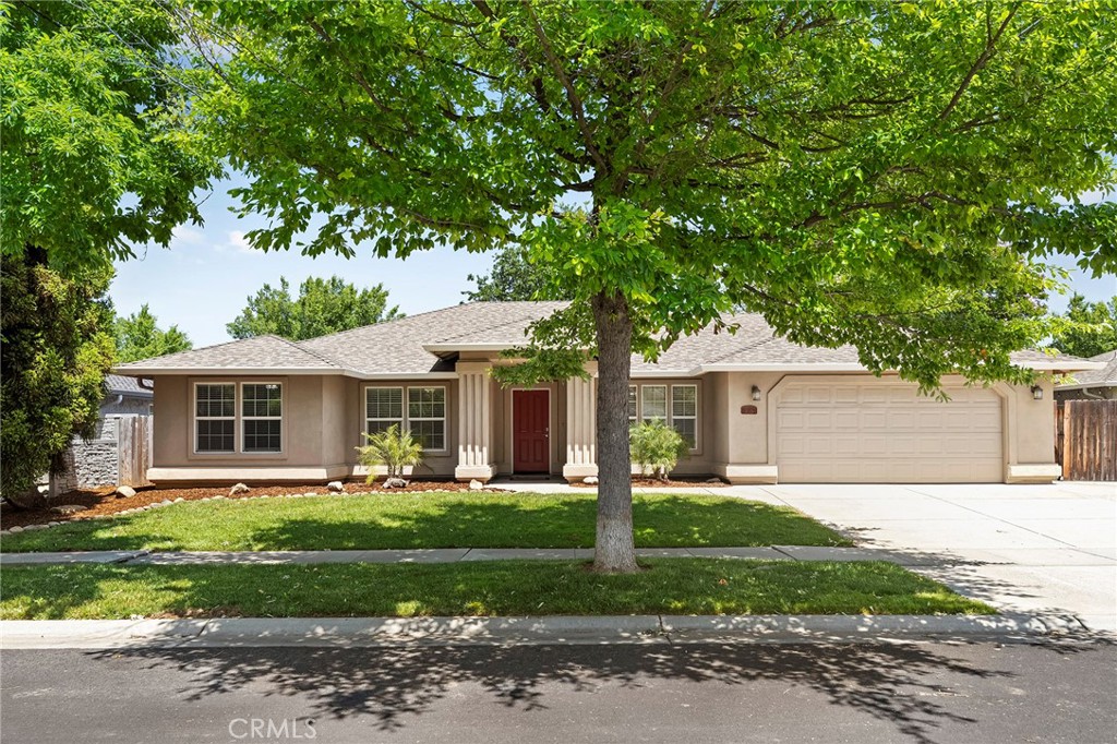 105 Emerald Lake Court Property Photo 1