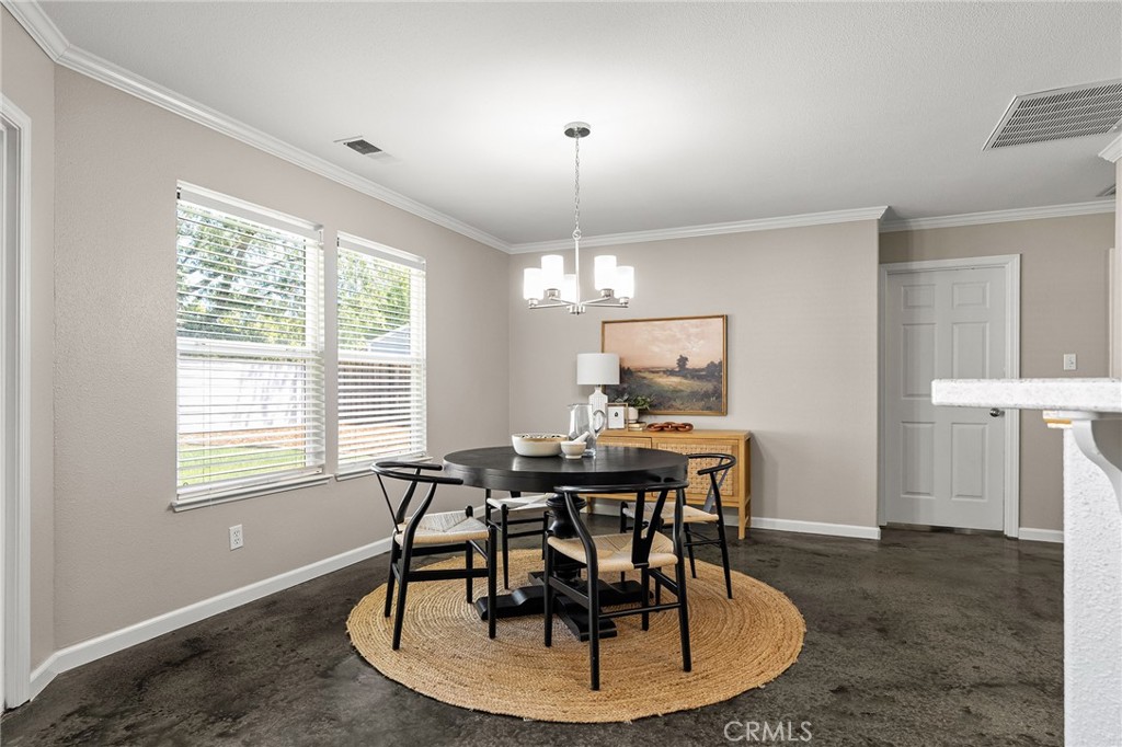105 Emerald Lake Court Property Photo 17