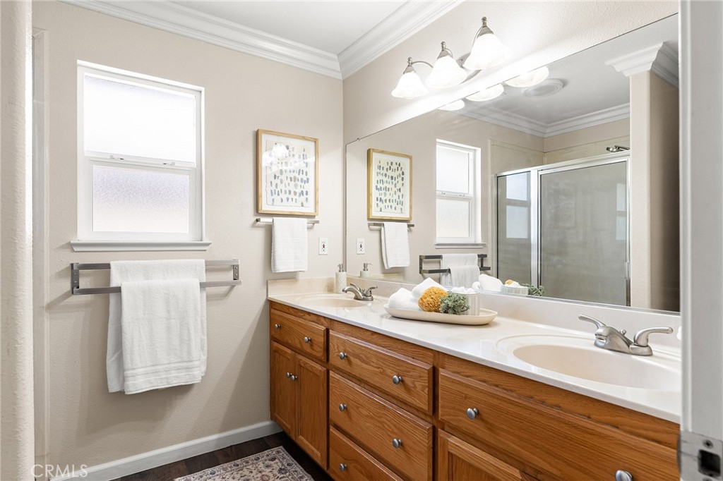 105 Emerald Lake Court Property Photo 26