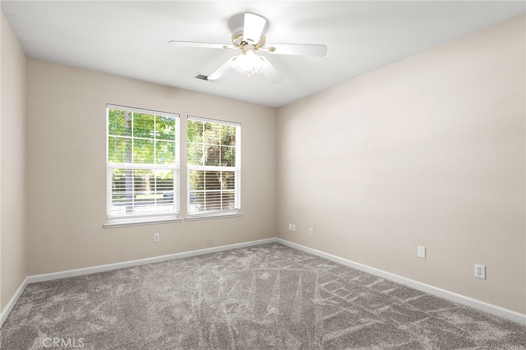 105 Emerald Lake Court Property Photo 32