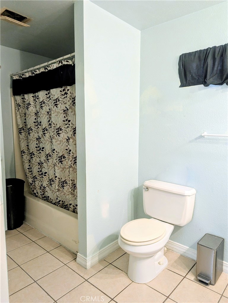 1220 5th Ave Property Photo 9