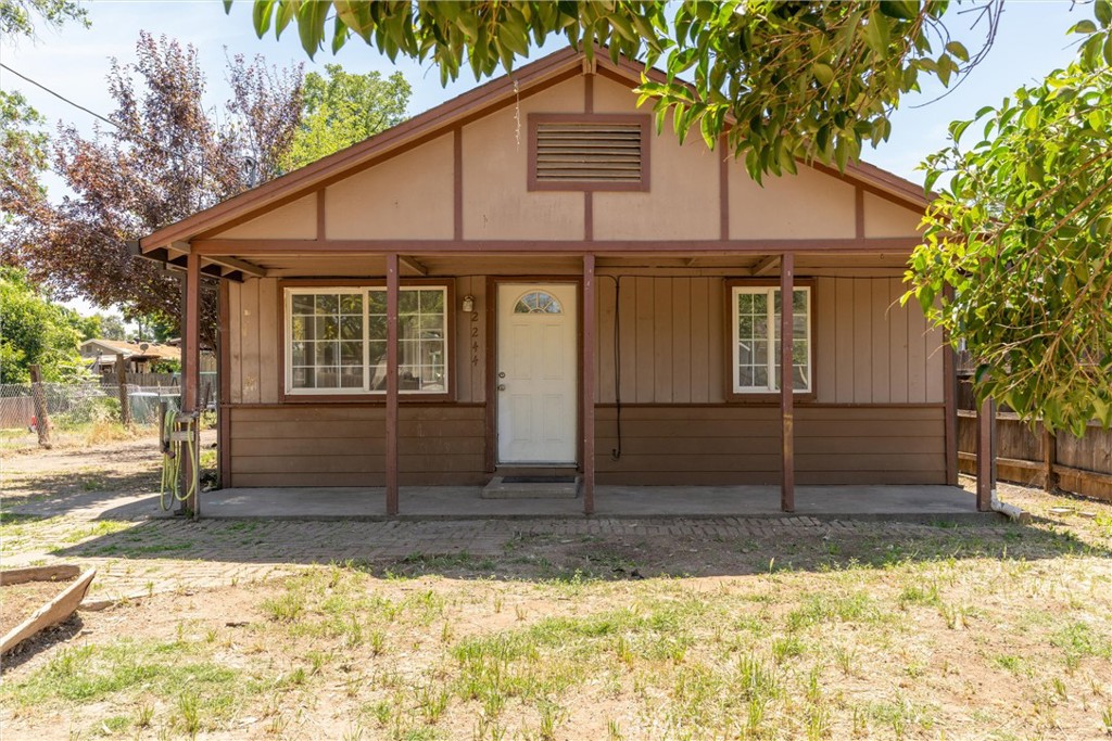 2244 Elm Property Photo 1