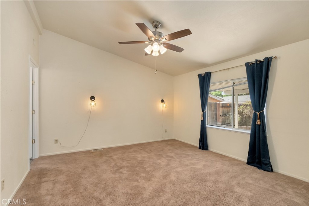 2050 Springfield Drive 207 Property Photo 23