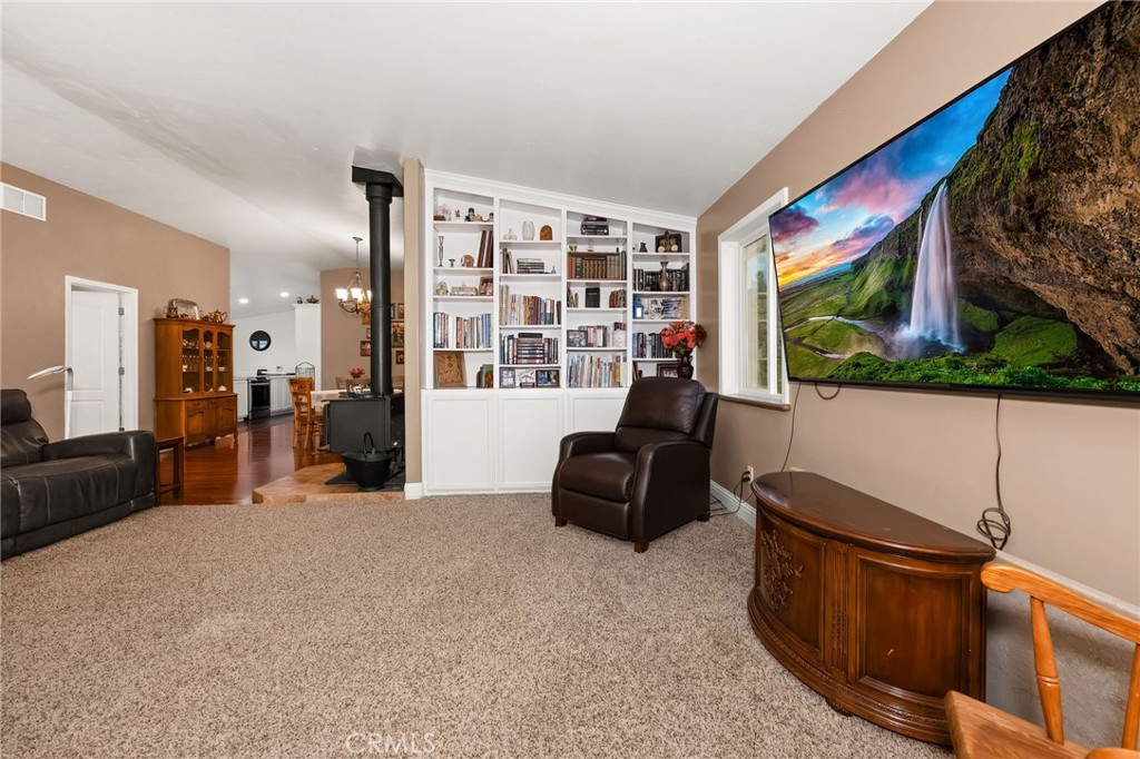 2728 Pentz Road Property Photo 16