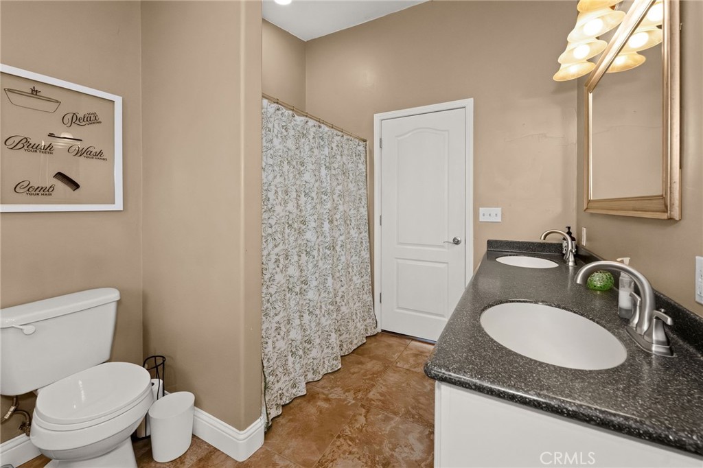 2728 Pentz Road Property Photo 22