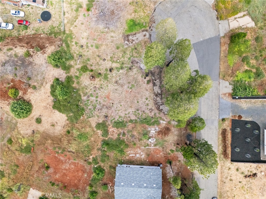 13765 Finch Ct Property Photo 7