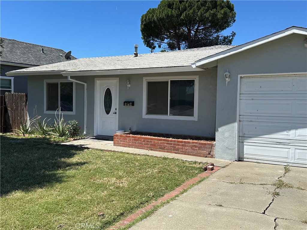 309 N Merrill Avenue Property Photo 3