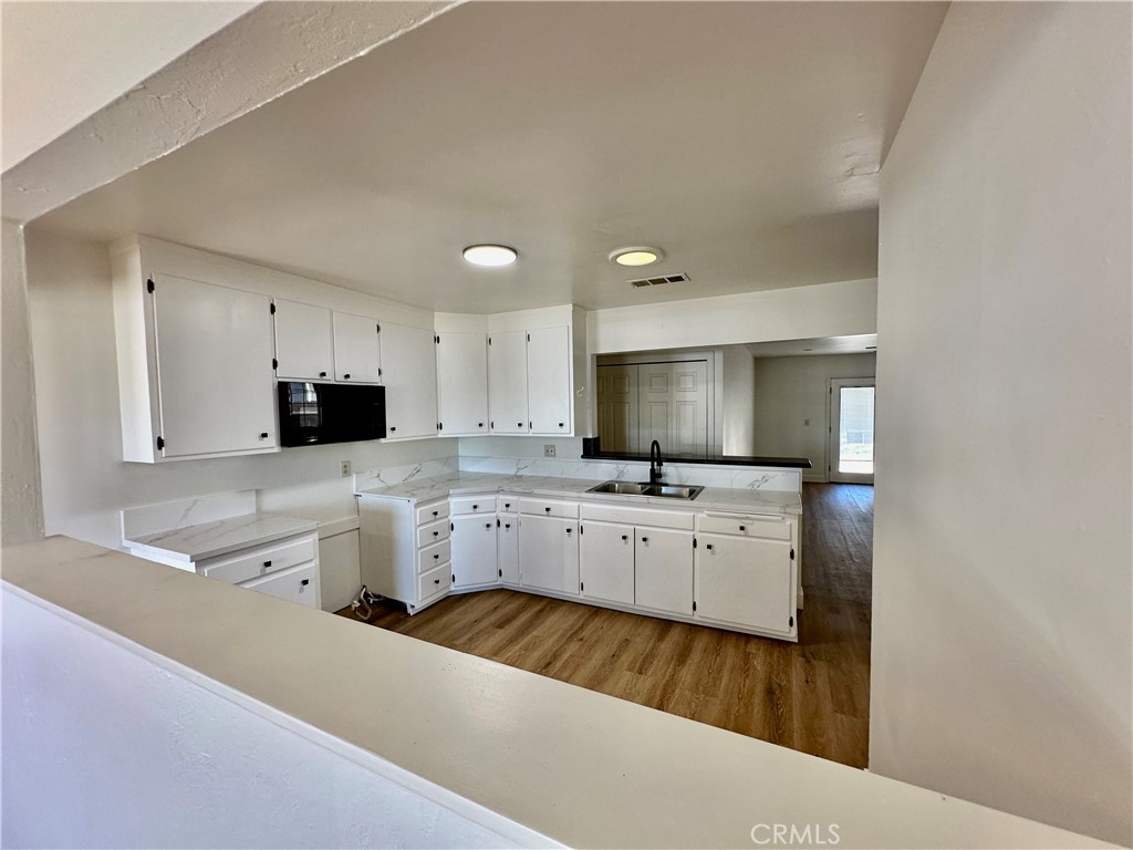 309 N Merrill Avenue Property Photo 11