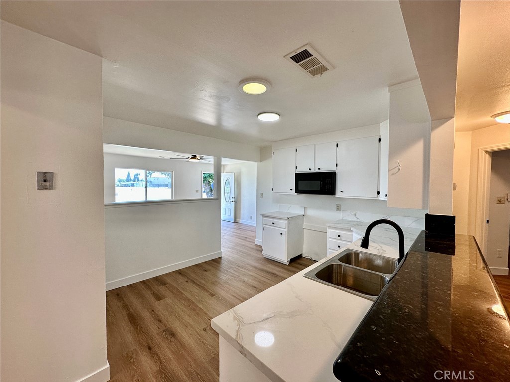 309 N Merrill Avenue Property Photo 15