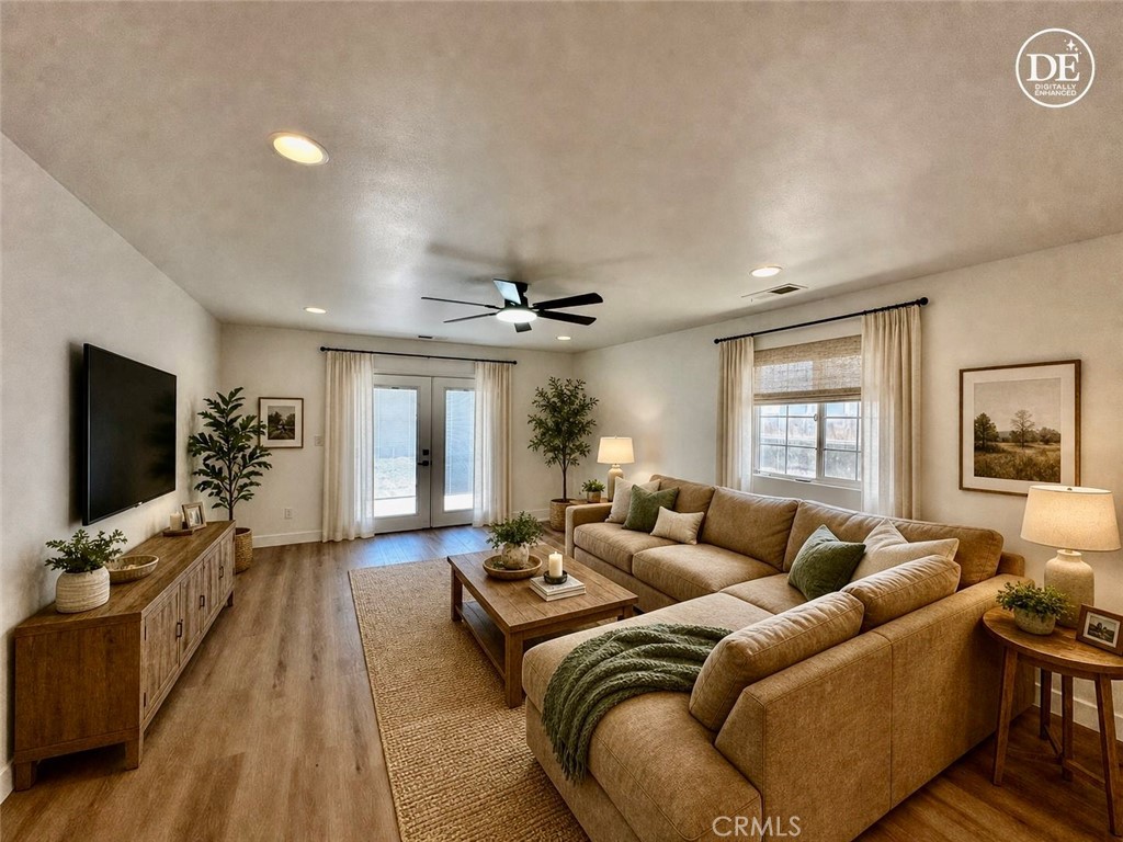 309 N Merrill Avenue Property Photo 20