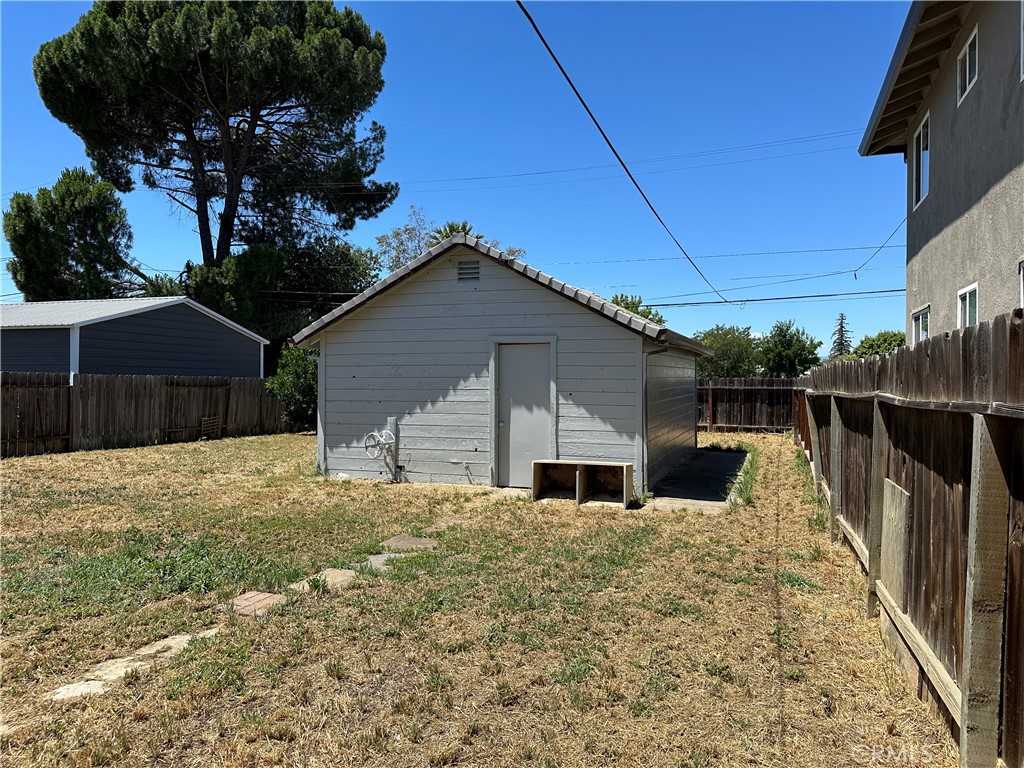 309 N Merrill Avenue Property Photo 45