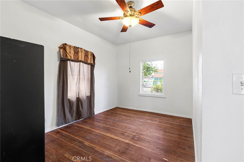 818 6th Avenue Property Photo 17