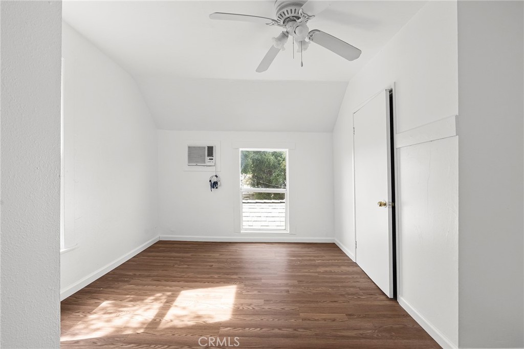 818 6th Avenue Property Photo 21