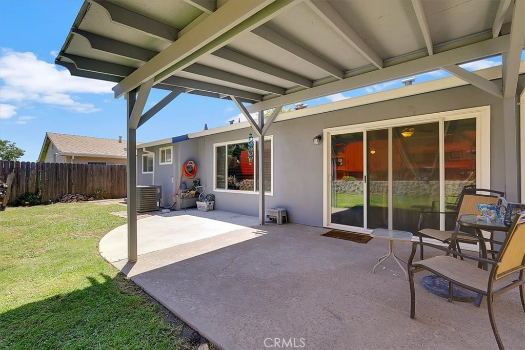 7048 Kilkenny Dr Property Photo 21