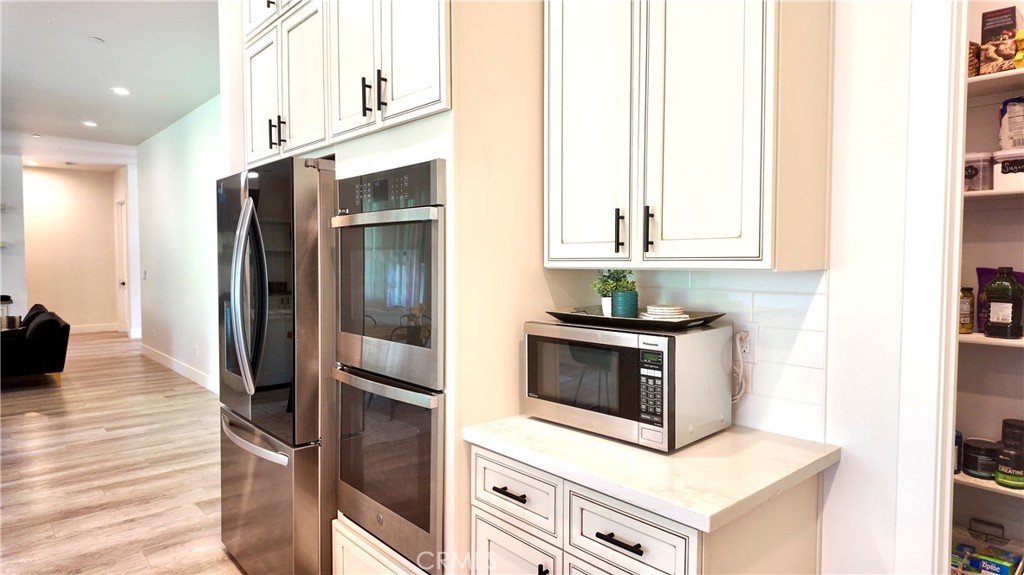 6639 Creekside Property Photo 8