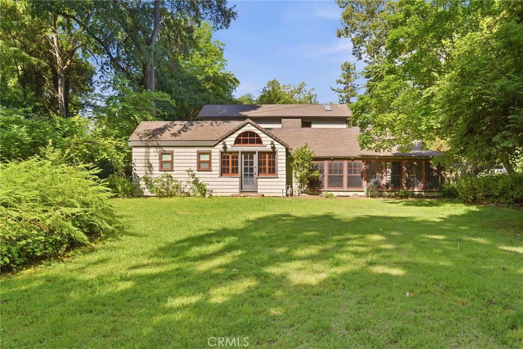9345 Stanford Lane Property Photo 3