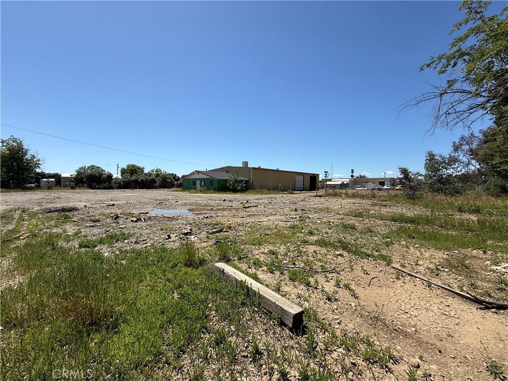 3070 Toomes Property Photo 5