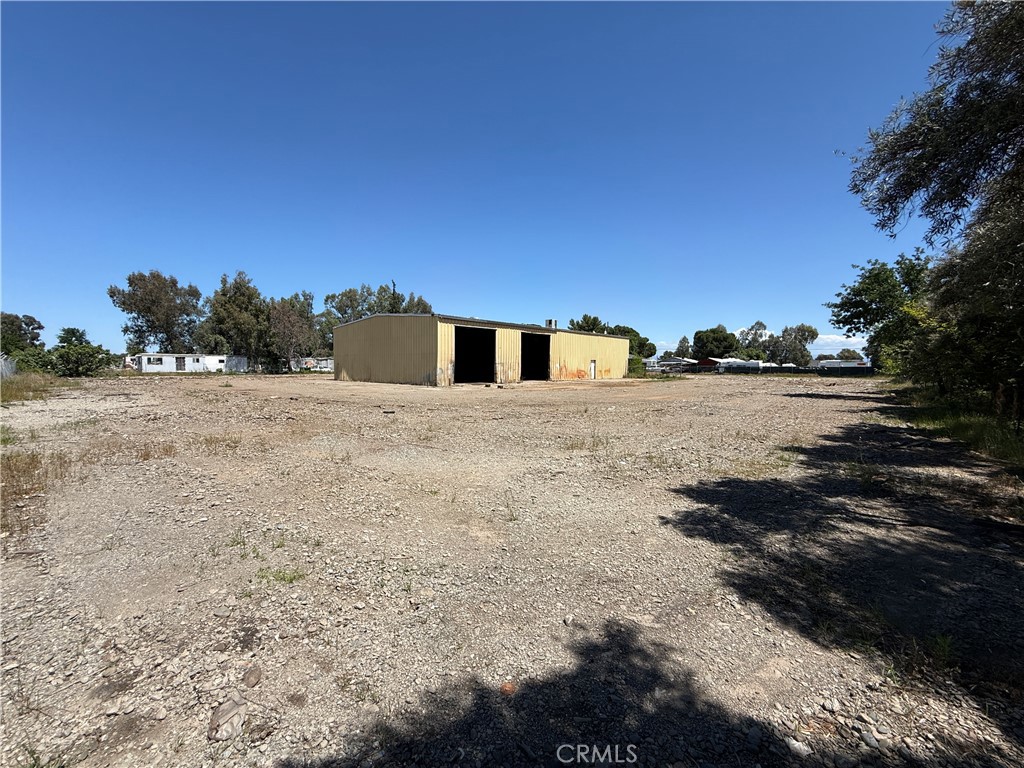 3070 Toomes Property Photo 9