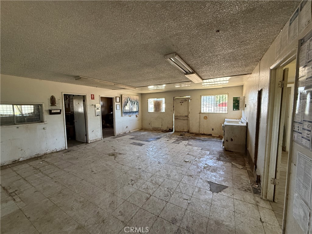 3070 Toomes Property Photo 22