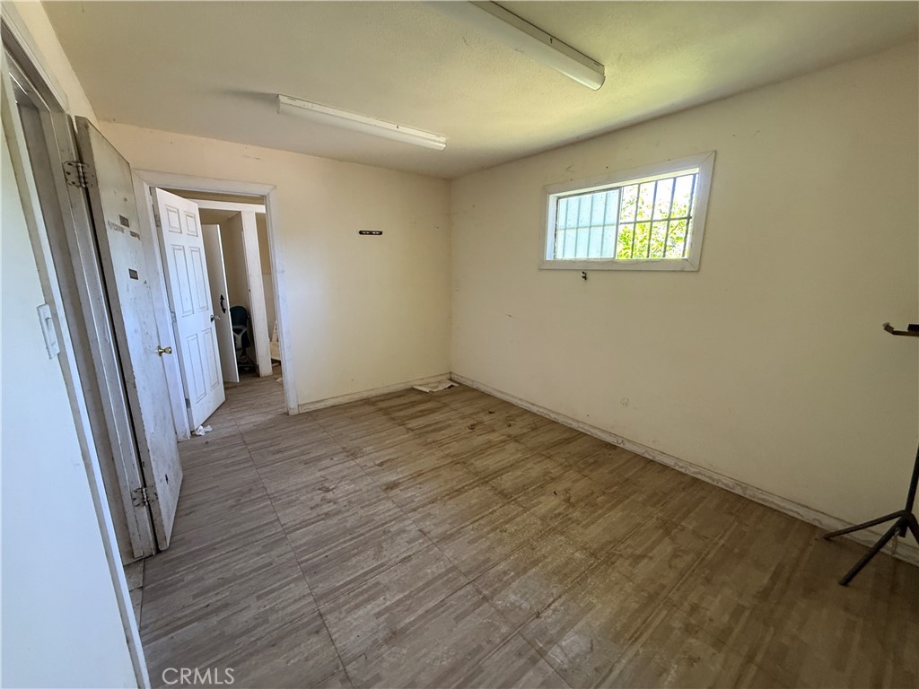 3070 Toomes Property Photo 24