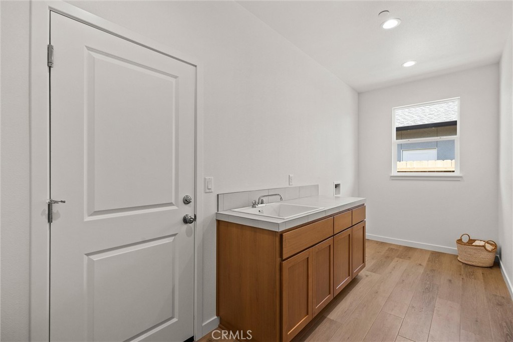 331 Ellingson Way Property Photo 31