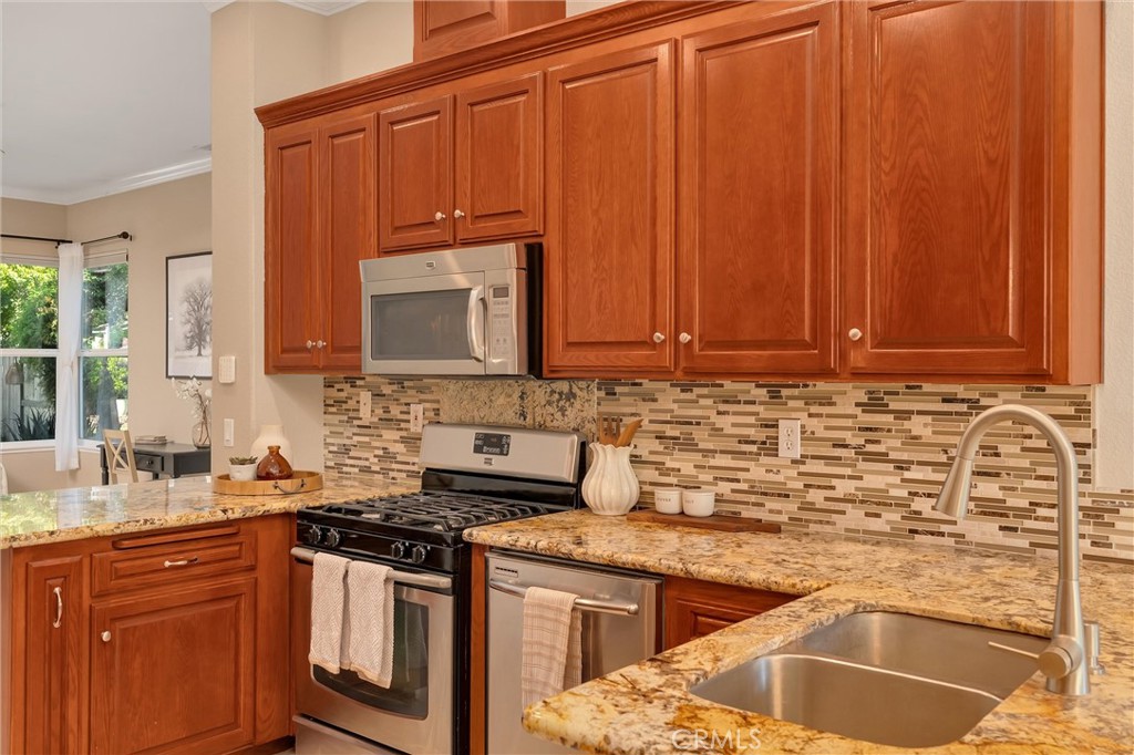 313 Southbury Property Photo 22