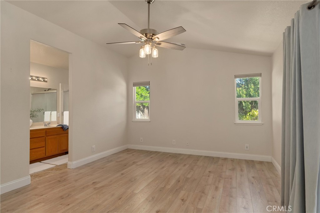 313 Southbury Property Photo 33