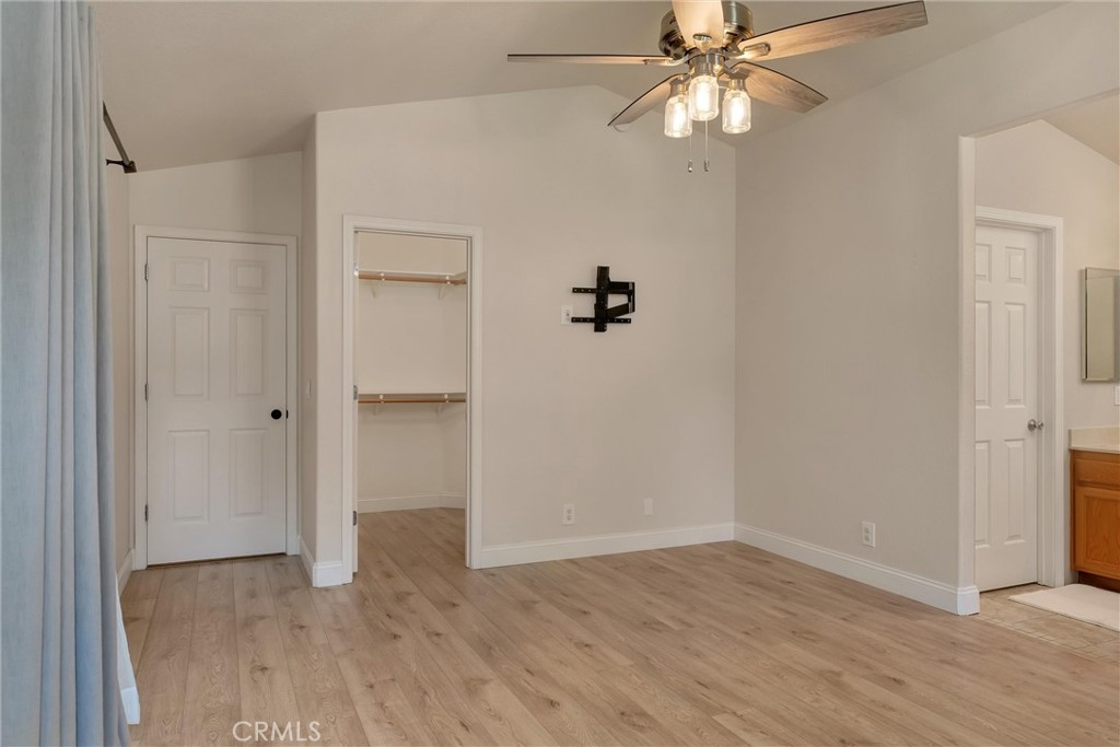313 Southbury Property Photo 35