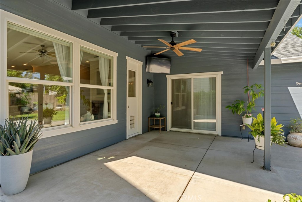313 Southbury Property Photo 44