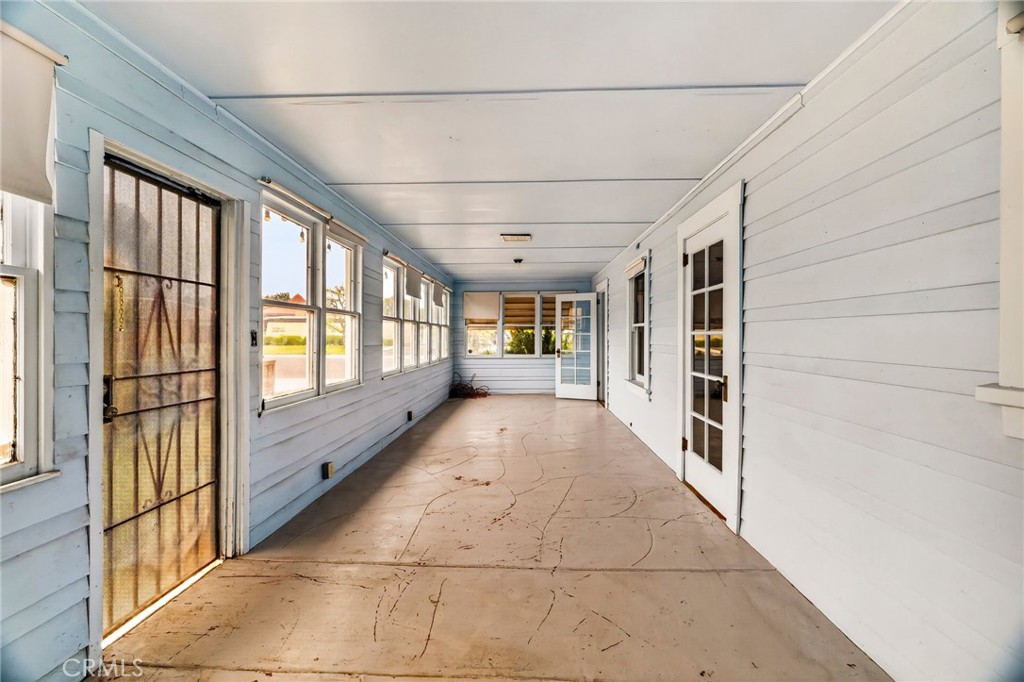 222 N Lassen Street Property Photo 19