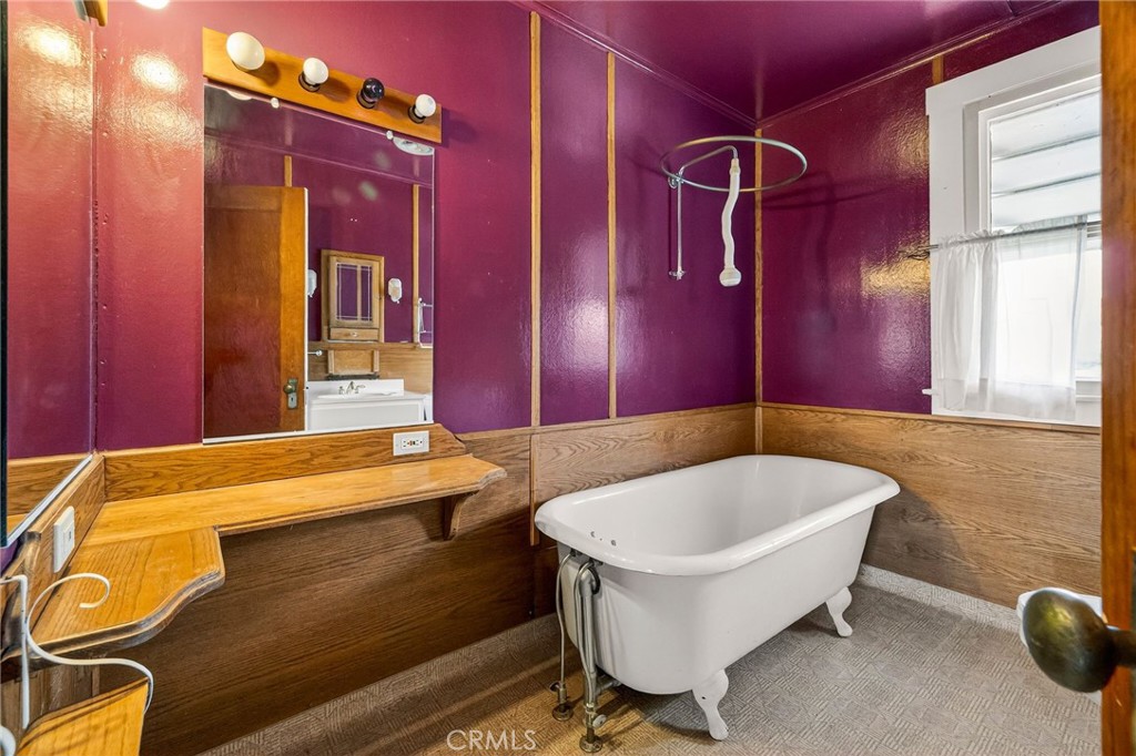 222 N Lassen Street Property Photo 43