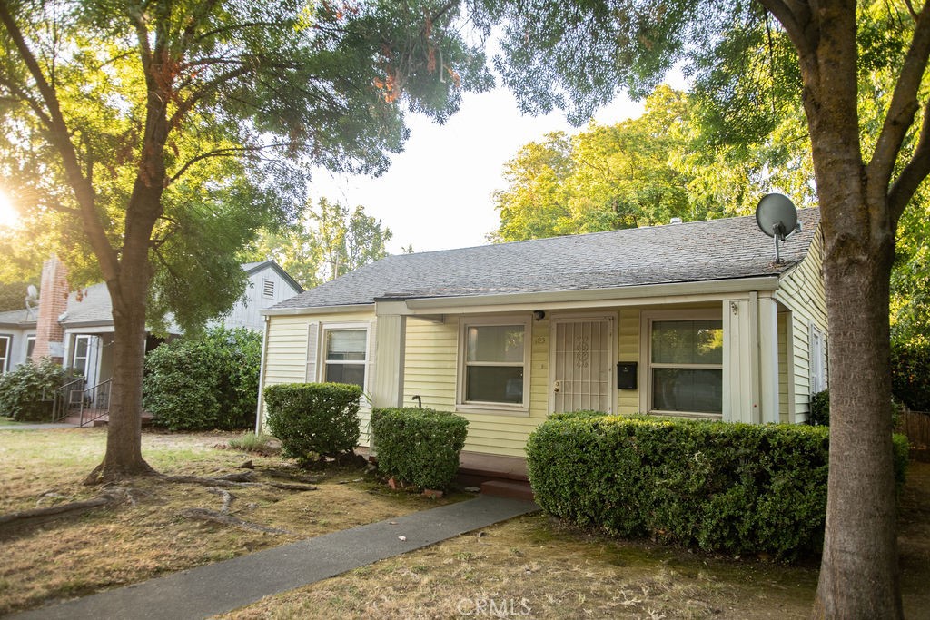 183 E Washington Avenue Property Photo 1