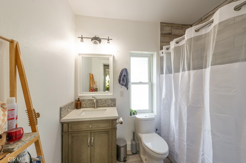 1068 E Walker Property Photo 15