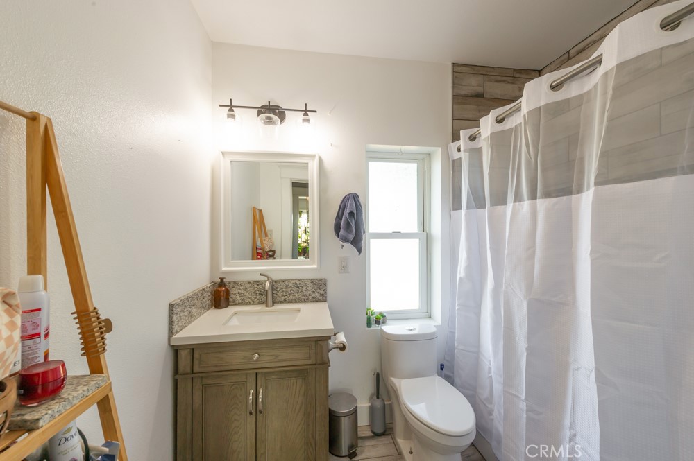1068 E Walker Property Photo 15